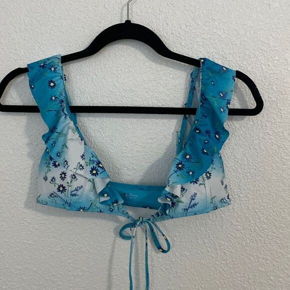 NWOT- Aerie blue floral flutter sleeve swim top- Size XS - Picture 1 of 7